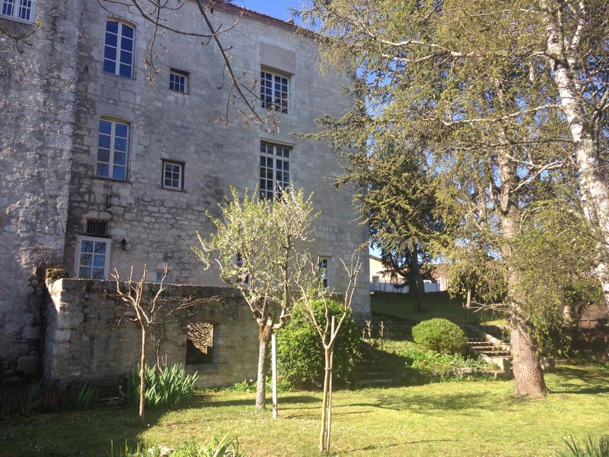 Chateau De Bouniagues 外观 照片